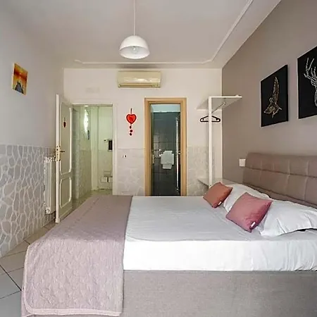 Bed & Breakfast B&B Civico 8 3*